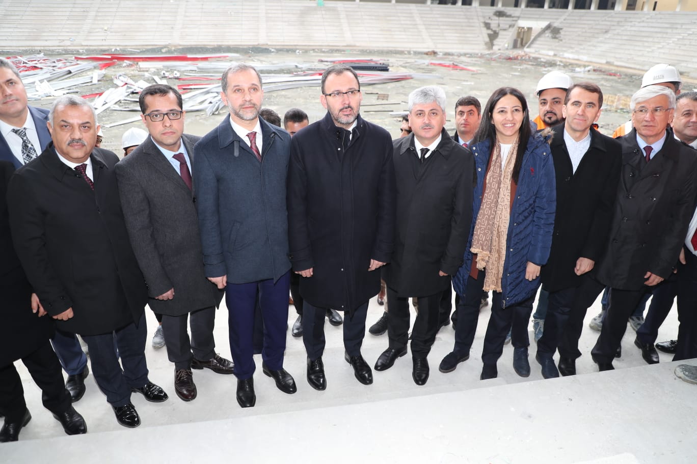 Bakan Kasapoğlu Hatay Stadyumu’nu İnceledi