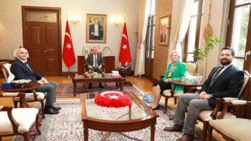 Vali Doğan, UNDP Türkiye<br>Mukim Temsilcisi Vinton’u Kabul Etti