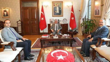 Vali Doğan, Reyhanlı ve Yayladağı Kaymakamlarını Kabul Etti