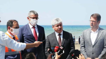 Vali Doğan, Samandağ Sahilinde İncelemelerde Bulundu