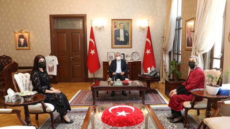 Şehit Ailesinden Vali Doğan’a Ziyaret