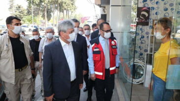 Vali Doğan Defne’de Covid-19 Denetimi Yaptı