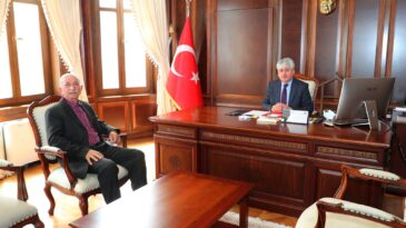 Kıbrıs Gazisi Kızmaz’dan,  Vali Doğan’a Ziyaret