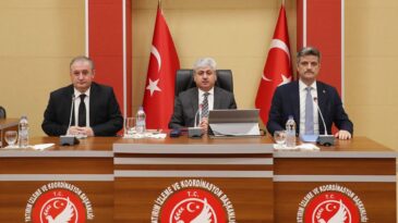 Vali Doğan, Anadolu Mektebi Yazar Okuma Programı İstişare Toplantısına Katıldı