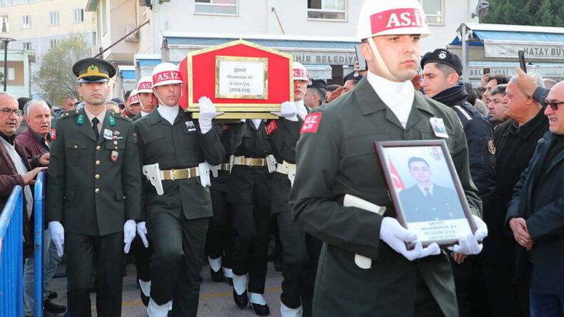 Hatay Şehidini, Dualar Eşliğinde<br>Son Yolculuğuna Uğurladı