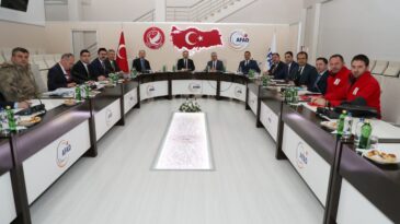 Vali Doğan Sınır Güvenliği  Toplantısına Katıldı