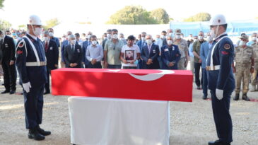 Şehidimizi Son Yolculuğuna Uğurladık