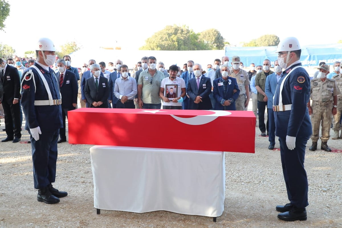 Şehidimizi Son Yolculuğuna Uğurladık