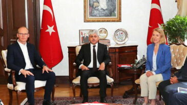 Norveç Dışişleri Bakanı ile İrlanda Dışişleri ve Savunma Bakanı, Vali Doğan’ı Ziyaret Etti