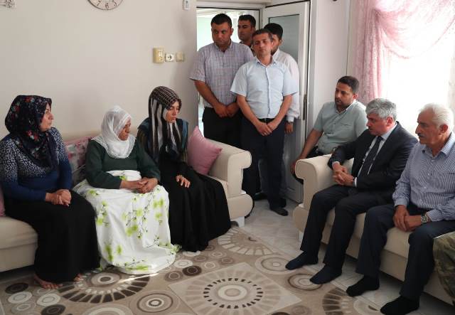 Vali Doğan’dan Şehit Barış’ın Ailesine Taziye ziyareti