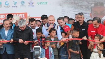 Briket Evler Sahiplerine Teslim Edildi