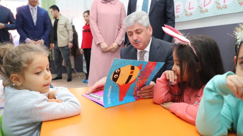 Vali Doğan Anasınıfını Ziyaret Etti