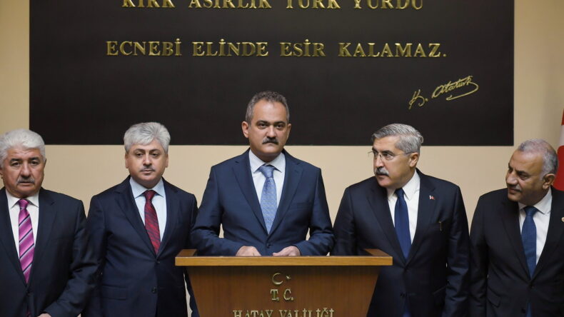 Milli Eğitim Bakanı Özer, Hatay’da