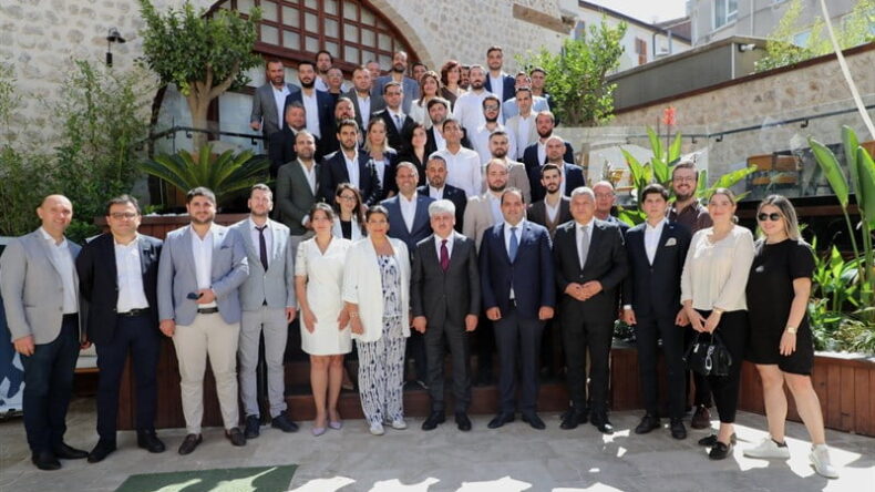 Vali Doğan, HAGİAD Üyeleri İle Düzenlenen Programa Katıldı