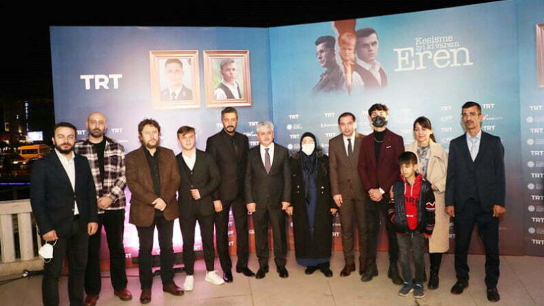 Vali Doğan, Kesişme; İyi ki Varsın Eren” filminin Hatay Özel Gösterimi’ne Katıldı