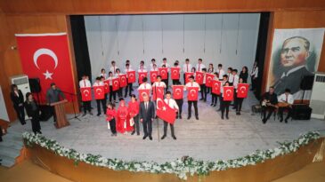 İstiklal Şairi Mehmet Akif Ersoy Anıldı