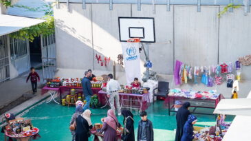 TAYVAN KÜLTÜR MERKEZİNDE DAYANIŞMA SEPETİ DÜZENLENDİ