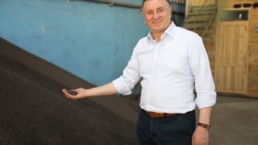 SAVAŞ: KÜLLERİMİZDEN TEKRAR DOĞACAĞIZ