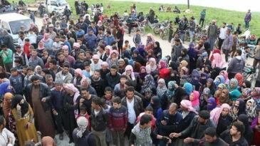 Ramazan ayı öncesinde İdlib’te göç krizi