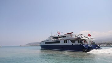 SAVAŞ, “HER İKİ ÜLKEMİZE HAYIRLI UĞURLU OLSUN”