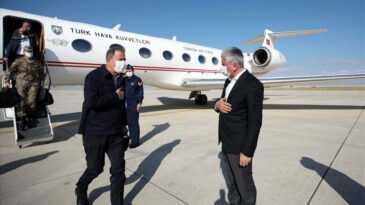 Bakan Hulusi Akar ve komutanlar Hatay’da incelemelerde bulundu