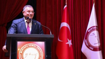 21. YÜZYILDA GÖÇ VE EĞİTİM TEMALI KONGRE SONUÇLANDI