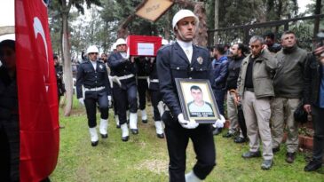 Reyhanlı Şehidini Uğurladı