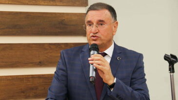 BAŞKAN SAVAŞ TÜRKİ CUMHURİYETLER VE HATAY ARASINDAKİ  EKONOMİK BAĞLARIN GÜÇLENMESİNE KATKI SAĞLIYOR