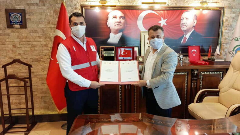 Reyhanlı Belediyesi ile Türk Kızılay arasında işbirliği protokolü imzalandı