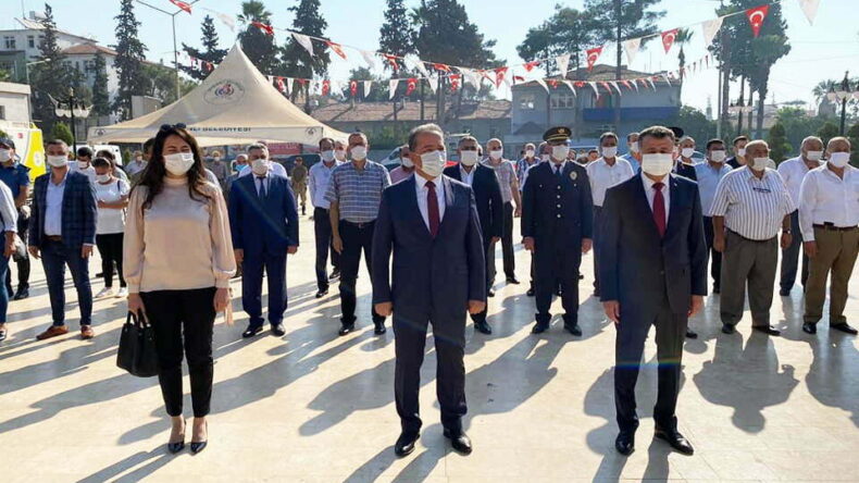 REYHANLI’DA 30 AĞUSTOS ZAFER BAYRAMI TÖRENLE KUTLANDI