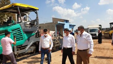 REYHANLI BELEDİYESİ MAHMUT EKMEN CADDESİNİ ASFALTLAMAYA BAŞLADI