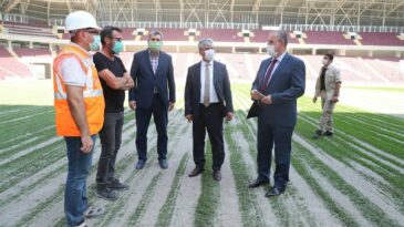 Vali Doğan, Statta incelemelerde bulundu