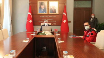 Vali Doğan Covid-19 Tedbirlerine Yönelik Toplantı Yaptı