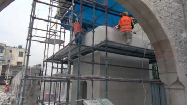 Reyhanlı’daki tarihi camilerde  restorasyon çalışması tüm hızı ile devam ediyor