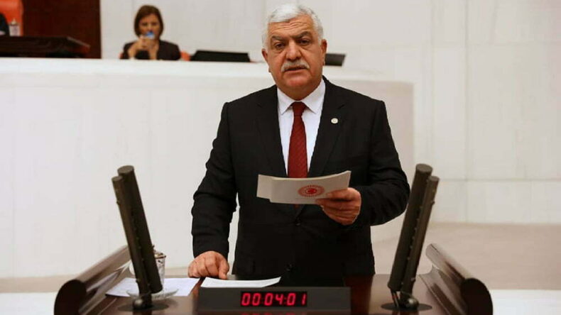 Vekil Tokdemir’den Bakan Pakdemirli’ye soru önergesi “HAVUÇ TARIMI YOK OLUYOR!”