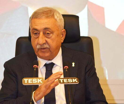 PALANDÖKEN, “ESNAFIN EMEKLİLİĞİ İÇİN YENİ PROTOKOL İMZALANDI”