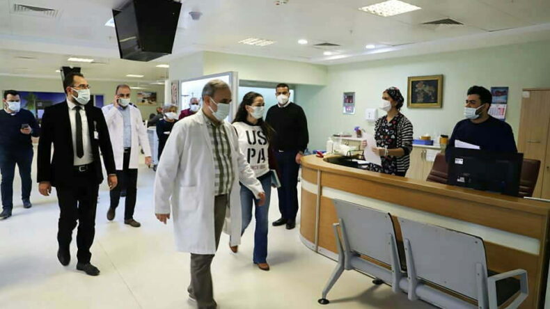 Başhekim Bayrakçıoğlu, hastanedeki çalışmaları inceledi