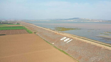 DSİ HATAY’DA FELAKETİN ÖNÜNE SET ÇEKTİ