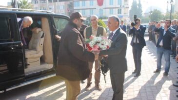 Suudi Prensi Abdulaziz Reyhanlı Belediyesini Ziyaret Etti