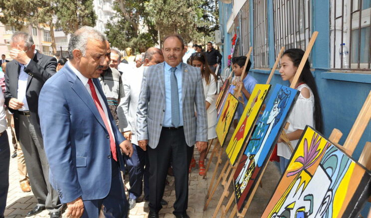 Reyhanlı’da öğrencilerin bilim şenliği