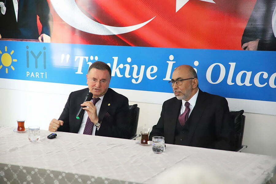 BAŞKAN SAVAŞ’TAN İYİ PARTİ’YE ZİYARET