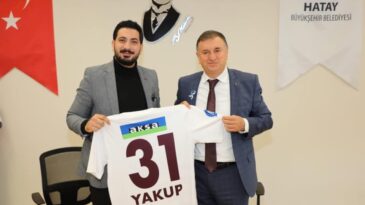 BAŞKAN SAVAŞ REYHANLILI GENÇLER İLE BULUŞTU