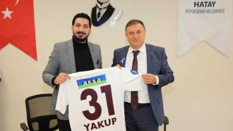 BAŞKAN SAVAŞ REYHANLILI GENÇLER İLE BULUŞTU
