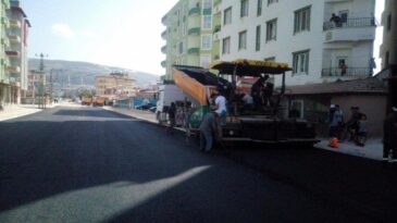 OĞULCAN TUNA CADDESİNE YENİ SICAK ASFALT