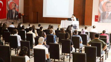 HBB’DEN SINAVA GİRECEK ÖĞRENCİLER İÇİN SEMİNER