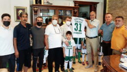 Yılmaz Çamlıca Futbol Okulu yönetiminden Başkan Hacıoğlu ve Oda Başkanlarına nezaket ziyareti