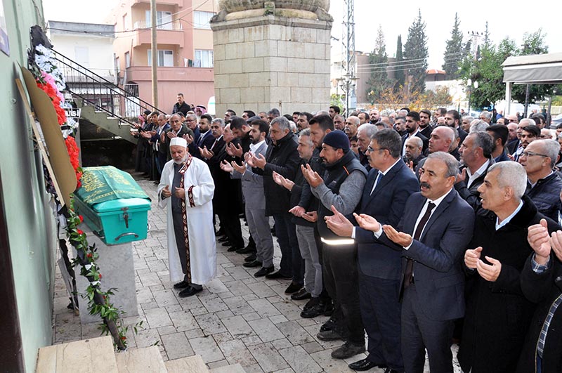 Reyhanlı eski belediye başkanı Fevzi Tecirli yaşamını yitirdi