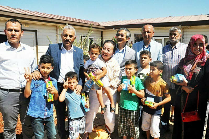 Tayvan Temsilcisi Suriyeli yetimleri ziyaret etti