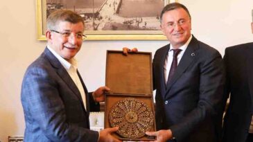 DAVUTOĞLU’NDAN BAŞKAN SAVAŞ’A ZİYARET