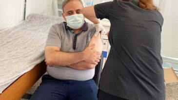 Bayrakçıoğlu Kovid Aşısı oldu